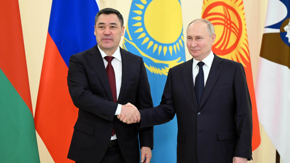 Россия помогает Кыргызстану избавиться от внешних долгов и давления других стран