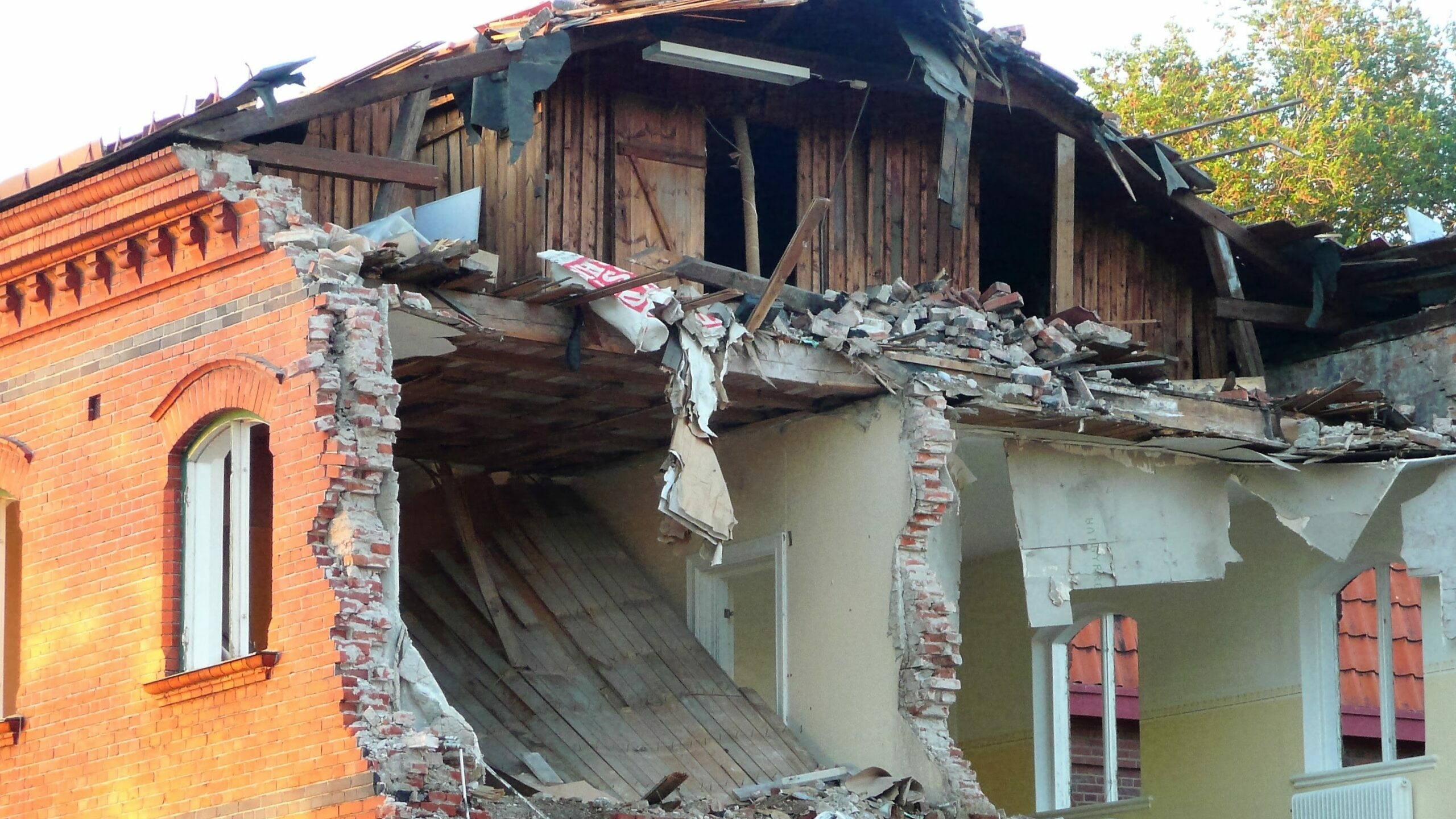 Ученые из Кыргызстана допустили вероятность сильных землетрясений в республике