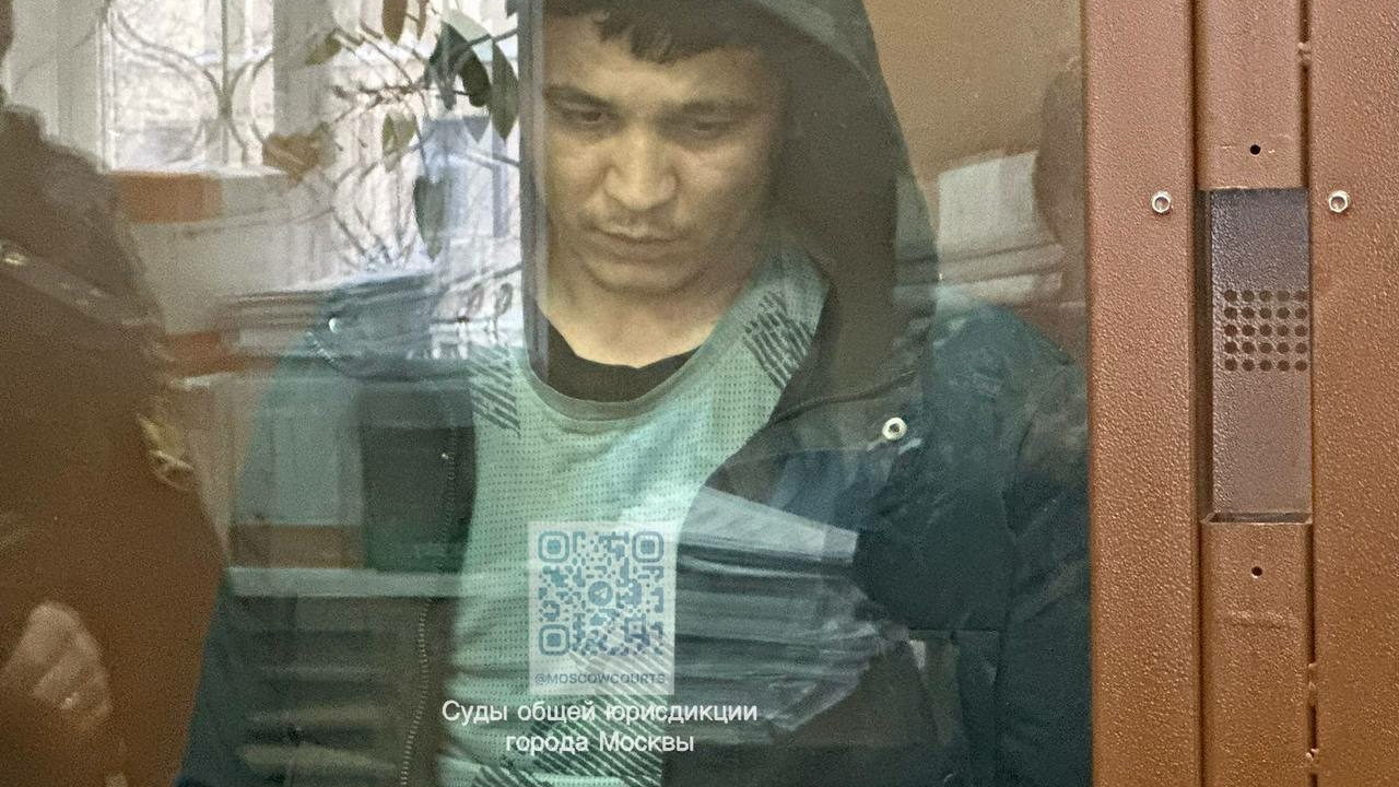 Родных подозреваемого в совершении теракта в «Крокусе» допросили в Таджикистане