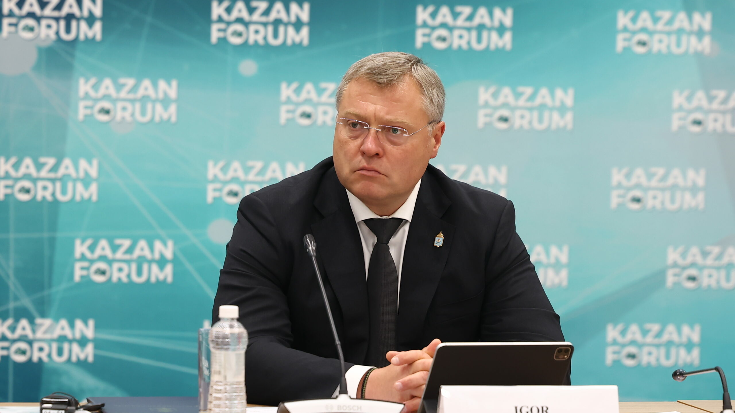 Бабушкин обсудил перспективы сотрудничества Астраханской области и Азербайджана