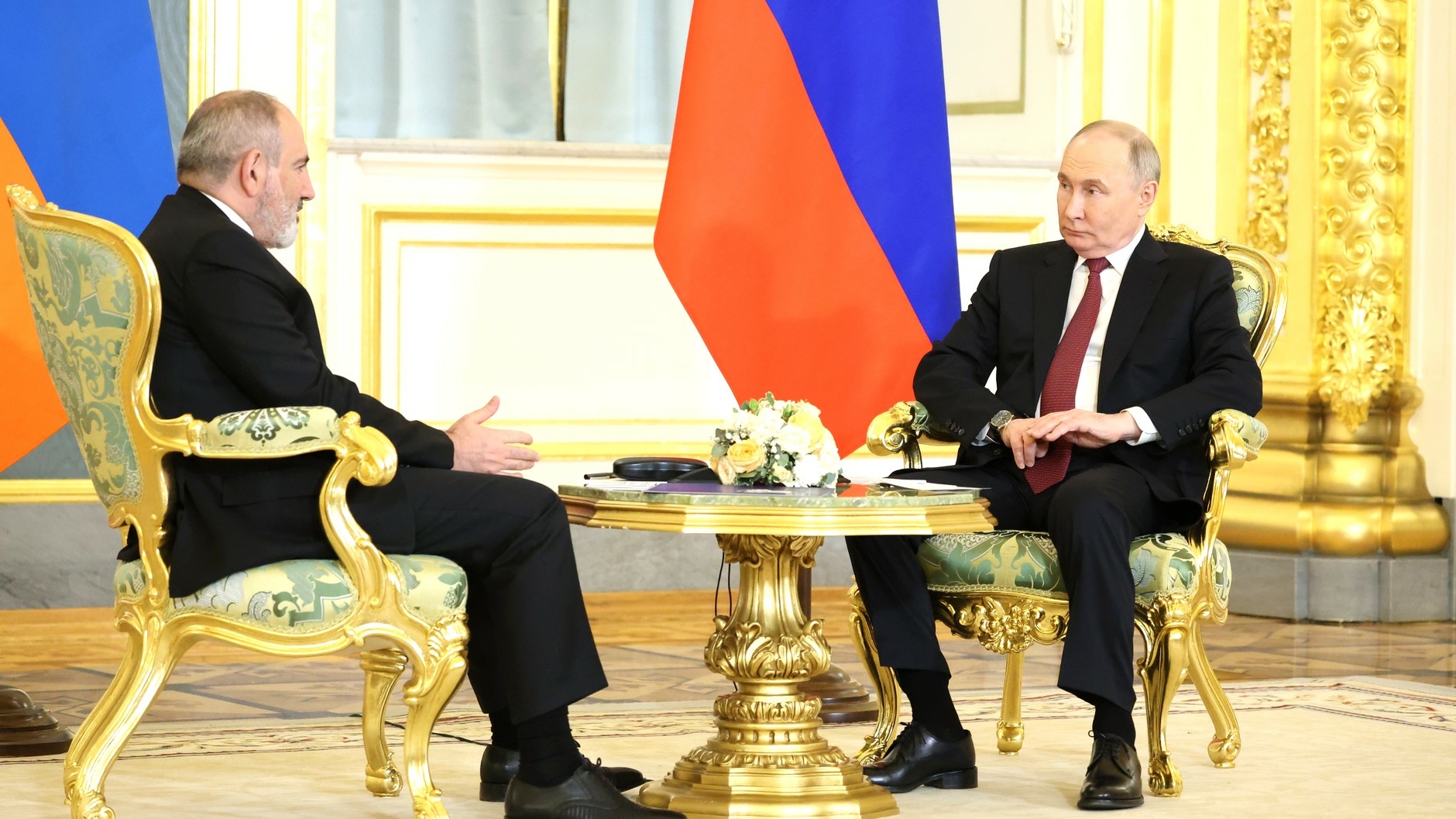 Союзник сделал гадость России, а Москва молчит: реакция Путина поразила КНР