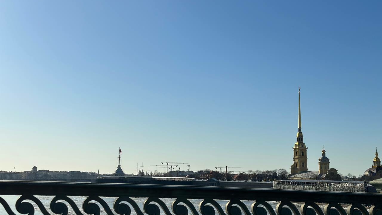 Циклонический вихрь принесет в Петербург небольшие дожди