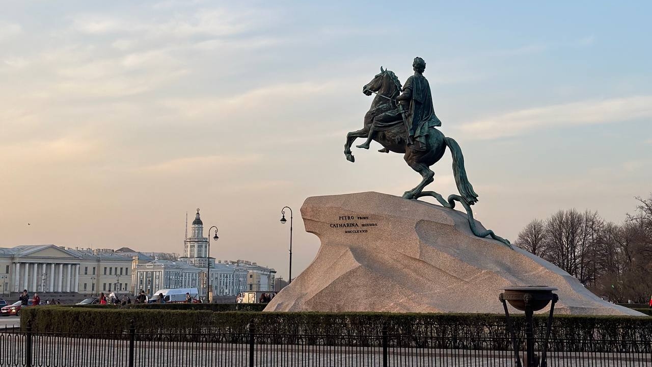 Солнце прогреет воздух в Петербурге до + 15 градусов 13 мая
