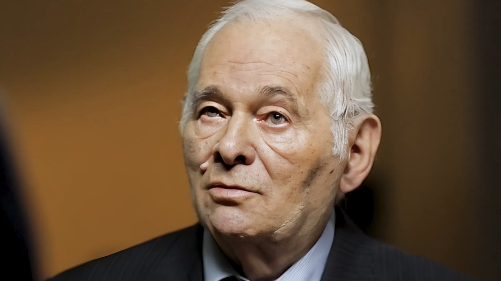 Завтрак долгожителя: что ест 91-летний доктор Рошаль для энергии и здоровья