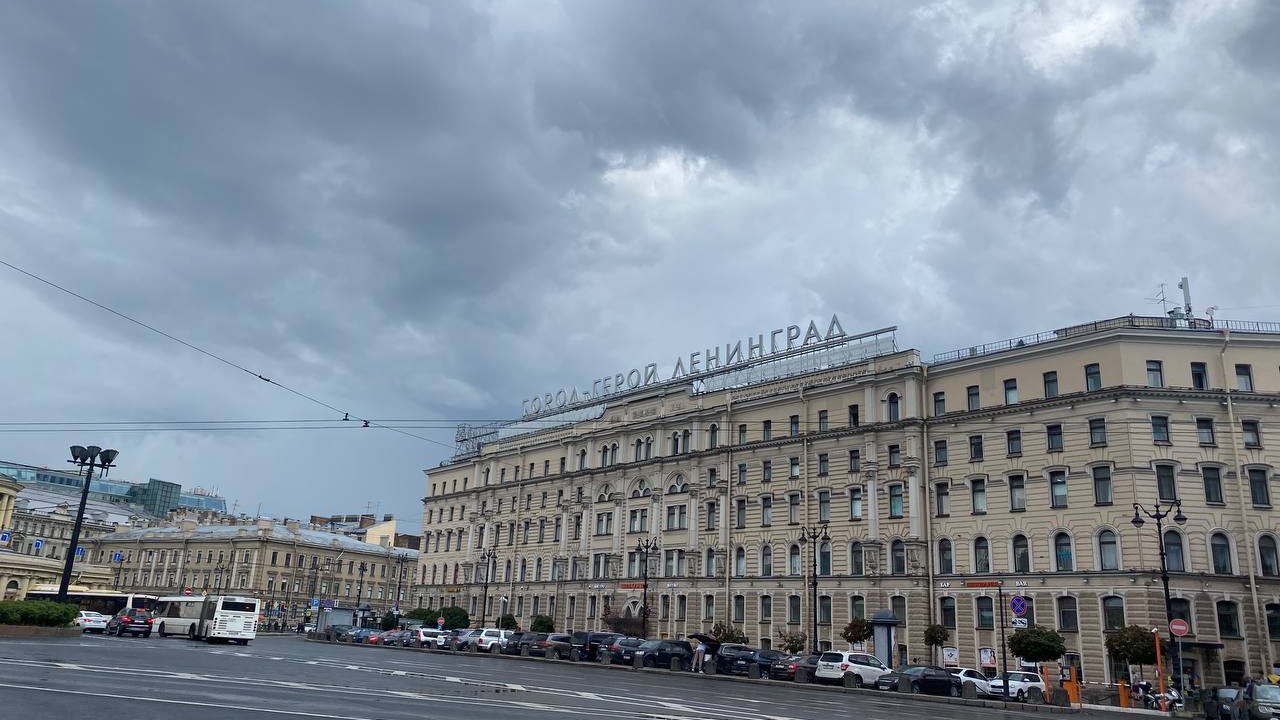 В Петербурге установится теплая погода в начале июля перед циклонным дождем