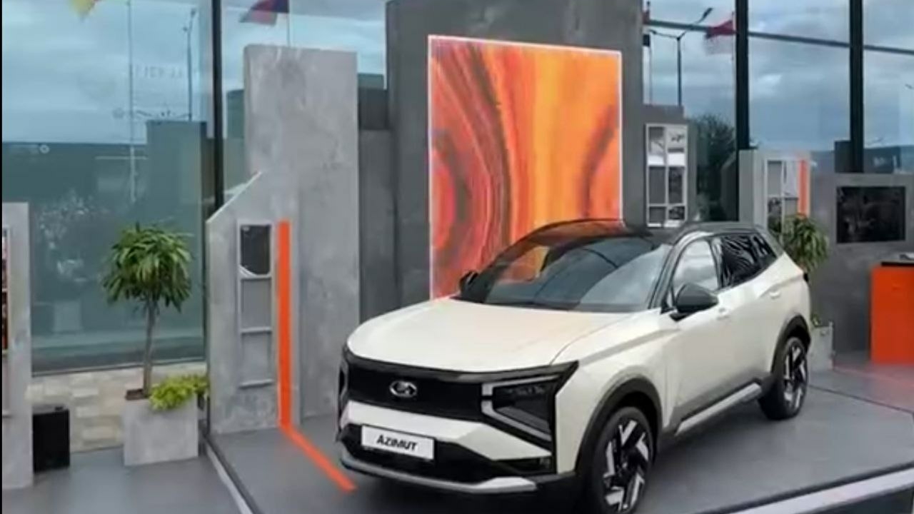У нового кроссовера Lada Azimut, представленного на ПМЭФ, уже нашли недостаток